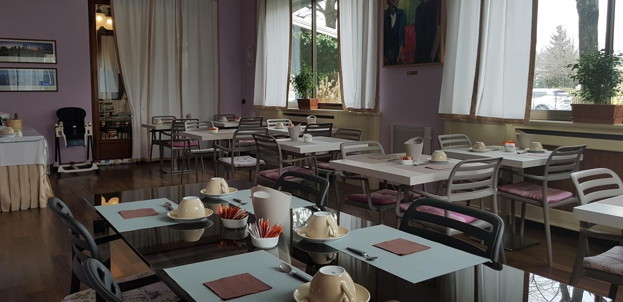 Albergo Cerchi 토르토나 외부 사진